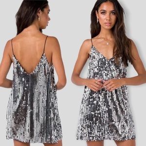 NWOT Princess Polly Pharaoh’s Dance Sequin Mini Dress Women’s 4 Black/Silver